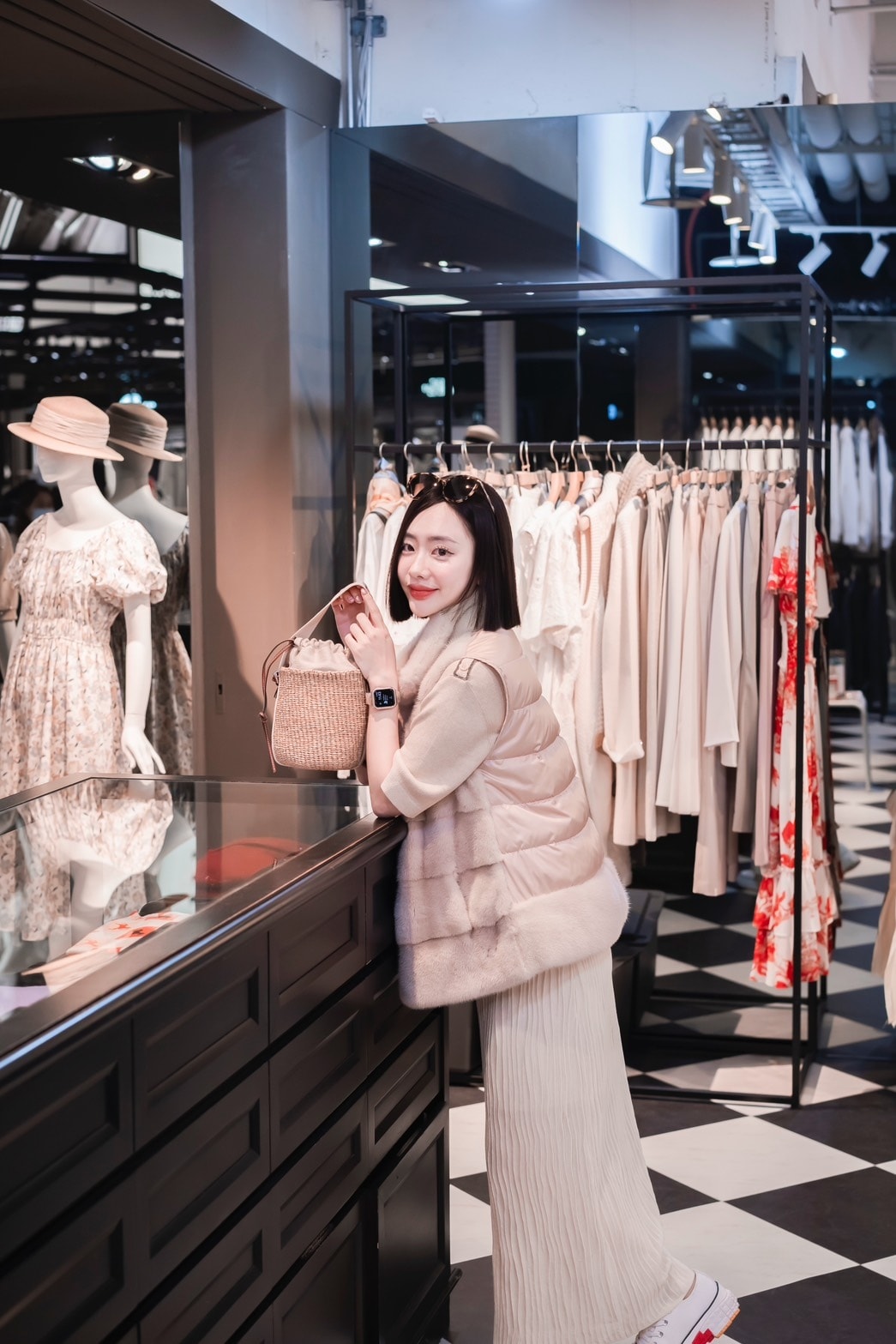 GUCCI、Burberry、Hunter下殺2折起,歐系精 GUCCI、Burberry、Hunter下殺2折起,歐系精