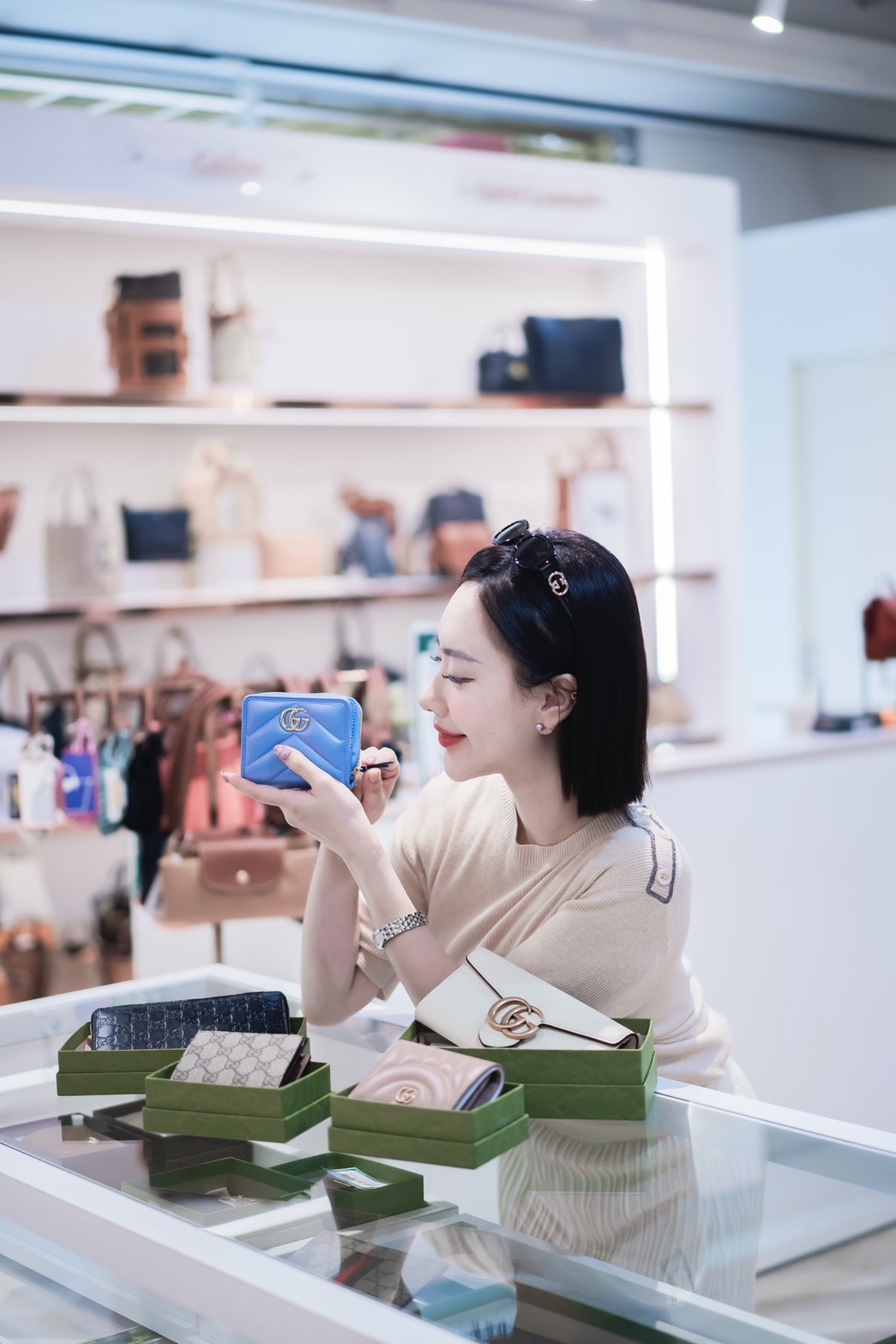 GUCCI、Burberry、Hunter下殺2折起,歐系精 GUCCI、Burberry、Hunter下殺2折起,歐系精