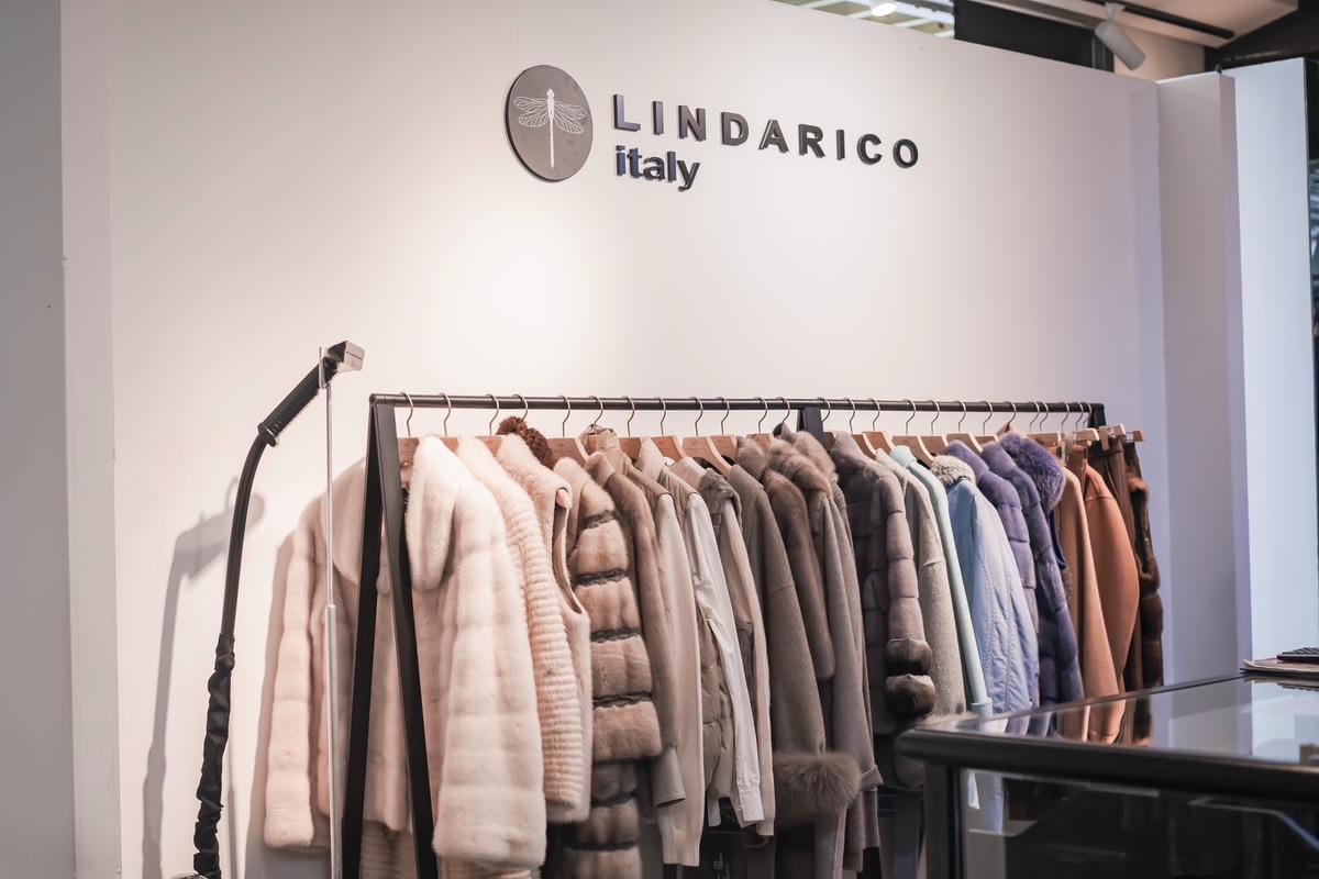 GUCCI、Burberry、Hunter下殺2折起,歐系精 GUCCI、Burberry、Hunter下殺2折起,歐系精