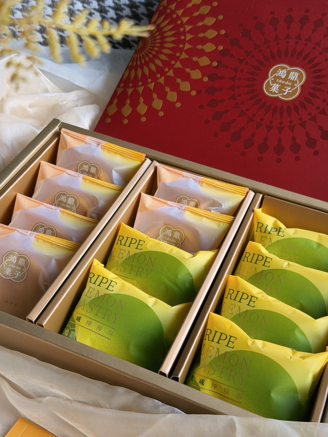 2026 過年禮盒推薦｜鴻鼎菓子馬年限定春節新品：開心果包心曲奇、烏魚子曲奇一次收藏