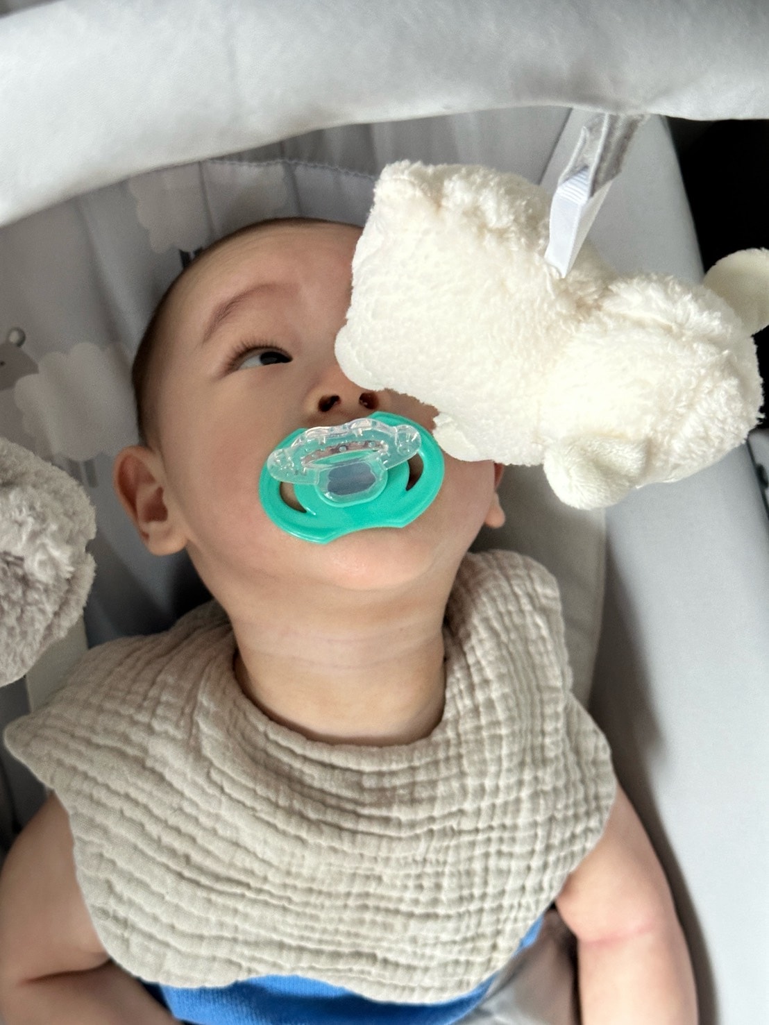 Brush Baby 陪寶寶從萌第一顆乳牙到愛上刷牙，輕鬆渡過口慾期！