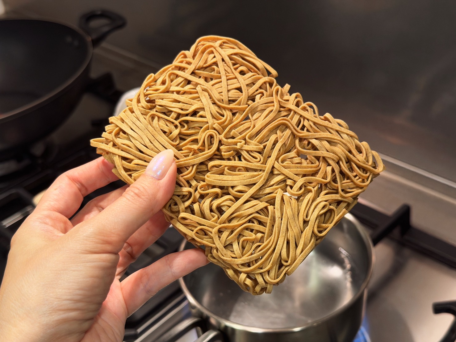 減醣飲控不用只吃水煮餐!日日好食「好控麵」 4 種滿足系吃法分享 - 第10張圖 減醣飲控不用只吃水煮餐!日日好食「好控麵」 4 種滿足系吃法分享