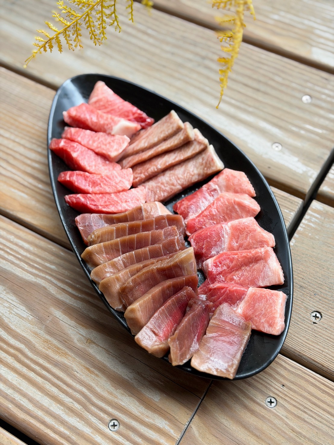 屏東產地直送黑鮪魚生魚片推薦|華得水產東港黑鮪魚上腹、下腹、皮油生魚片開箱,在家打造日料盛宴 - 第7張圖 屏東產地直送黑鮪魚生魚片推薦|華得水產東港黑鮪魚上腹、下腹、皮油生魚片開箱,在家打造日料盛宴