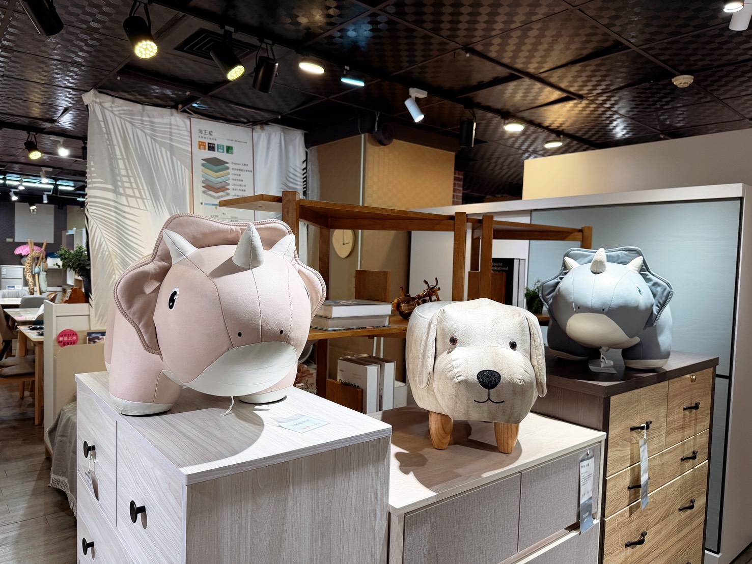 新北家具一站式採買推薦|億家具批發倉庫新莊店,搬新家、小宅家具預算聰明配置 - 第24張圖 新北家具一站式採買推薦|億家具批發倉庫新莊店,搬新家、小宅家具預算聰明配置