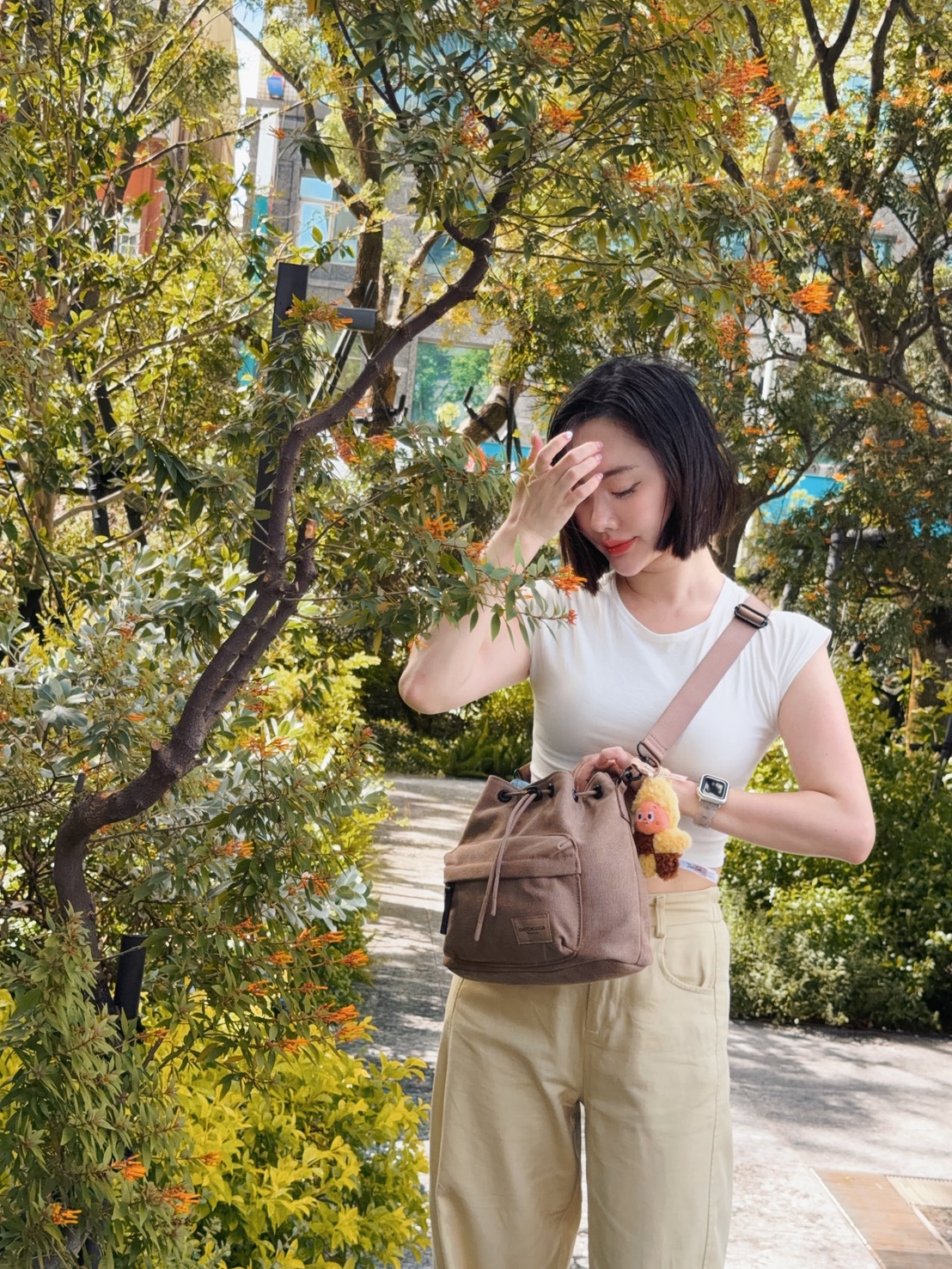 瑞典 GASTON LUGA 包包推薦|Spläsh Bucket Crossbody 復古棕,簡約又有細節的休閒斜背包 - 第10張圖 瑞典 GASTON LUGA 包包推薦|Spläsh Bucket Crossbody 復古棕,簡約又有細節的休閒斜背包